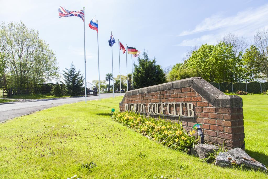Dudsbury Golf Club - Hotel And Spa Фърндаун Екстериор снимка